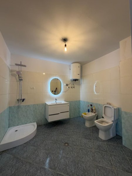 Tirane, shitet apartament 2+1+Ballkon Kati 2, 111 m² 138.000 € (Rruga Shefqet Kuka,Fresku)