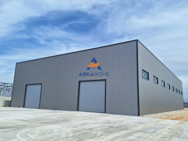 Durres, jepet me qera magazine Kati 0, 1.499 m² 4.500 € (durres)