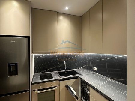 Tirane, jepet me qera apartament 1+1 Kati 3, 60 m² 550 € 