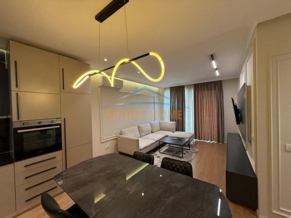 Tirane, shes apartament 2+1+Aneks+Ballkon Kati 8, 111 m² 224.000 € (UNAZA E RE)