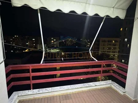 Tirane, jepet me qera apartament 2+1 Kati 6, 95 m² 600 € 