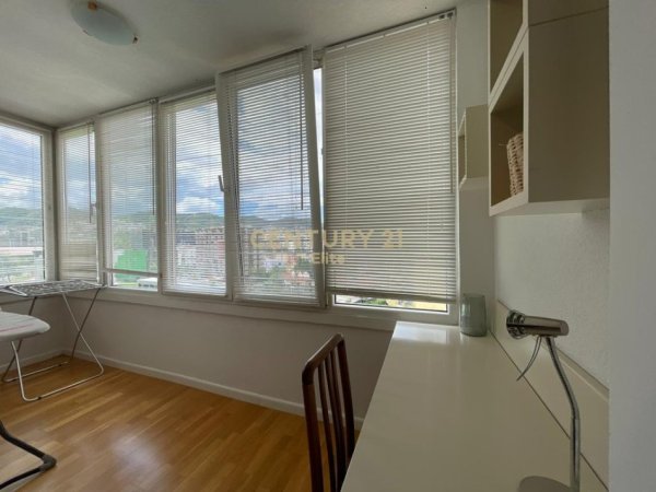 Tirane, jepet me qera apartament 2+1 Kati 9, 80 m² 750 € (Rruga e Kosovarve)