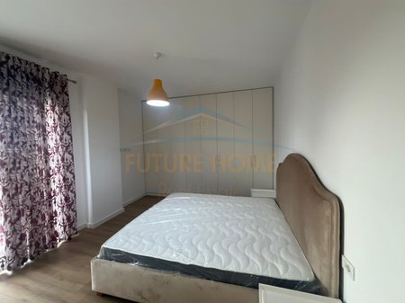 Tirane, jepet me qera apartament 2+1 Kati 3, 117 m² 700 € 