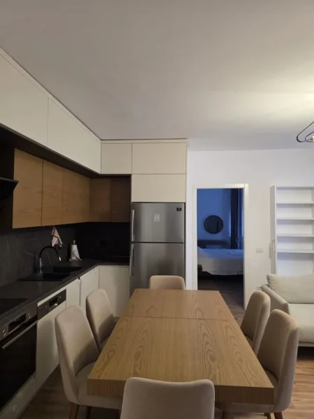Tirane, shitet apartament 3+1+Aneks+Ballkon Kati 4, 132 m² 141.000 € (Fresku)