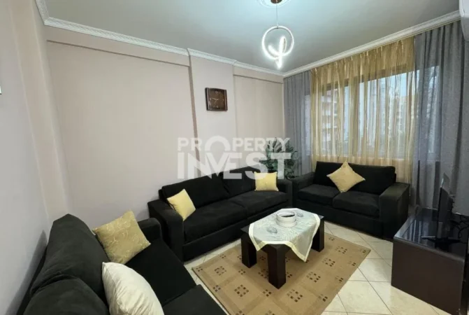 Tirane, jepet me qera apartament 1+1 Kati 3, 60 m² 465 € (Astir)