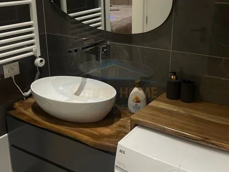 Tirane, jepet me qera apartament 2+1 Kati 1, 116 m² 1.500 € 