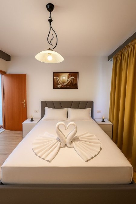 Tirane, jepet me qera apartament 1+1 Kati 2, 75 m² 750 € 