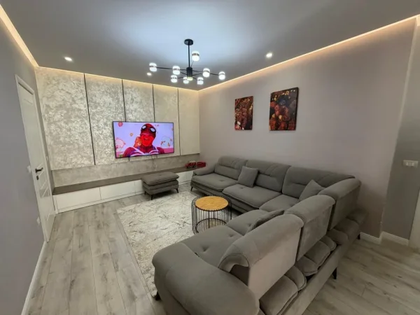 Tirane, shitet apartament 2+1+Ballkon Kati 5, 110 m² 165.000 € (Astir)