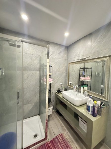 Tirane, shes apartament 2+1 Kati 4, 107 m² 220.000 € (Perball Delijorgjit)