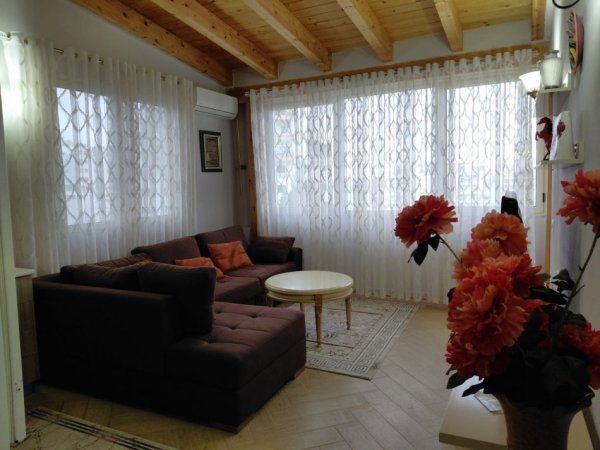 Durres, jepet me qera apartament 1+1+Ballkon Kati 2, 60 m² 370 € (Shkolla Italiane)