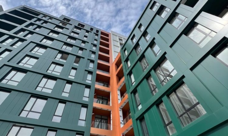 Tirane, jepet me qera zyre Kati 1, 156 m² 800 € (Bulevardi i Ri)