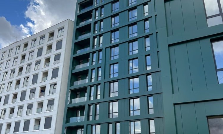 Tirane, jepet me qera zyre Kati 1, 156 m² 800 € (Bulevardi i Ri)