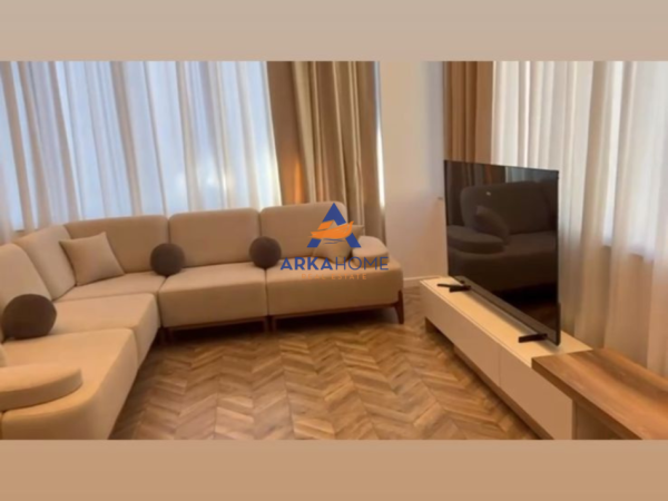 Tirane, jepet me qera apartament 1+1+Ballkon Kati 1, 65 m² 650 € (KODRA E DILLEIT)