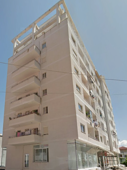 Tirane, shitet apartament 1+1 Kati 4, 70 m² 130.000 € (https://www.google.com/maps/place/Rruga+Artin+Basha,+Albania/@41.3181143,19.7672368,17z/data=!3m1!4b1!4m6!3m5!1s0x1350302f94d45b4d:0xdc9a5f047ec6e8c8!8m2!3d41.3181103!4d19.7698117!16s%2Fg%2F1t...