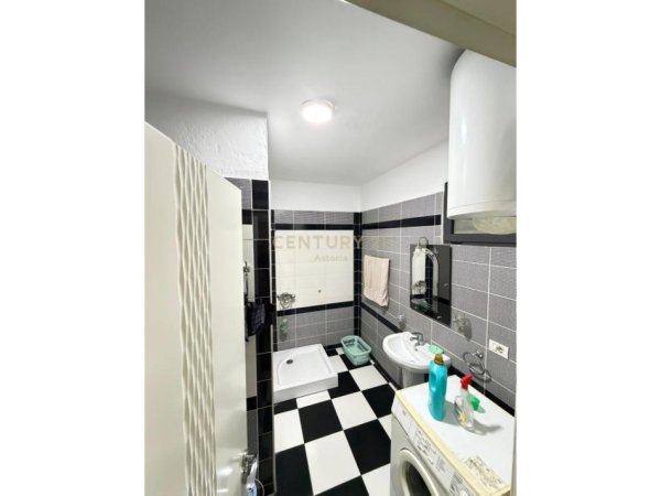 Tirane, jap me qera apartament 2+1 Kati 5, 112 m² 550 € 