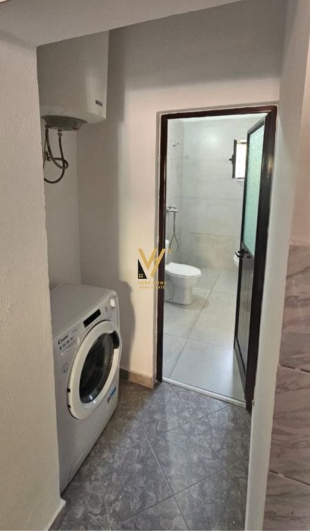 Tirane, jepet me qera apartament 1+1 Kati 1, 50 m² 500 € (RRUGA BABE REXHA)