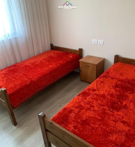 Tirane, jepet me qera apartament 2+1 Kati 2, 90 m² 700 € (Rruga Ndre Mjeda)