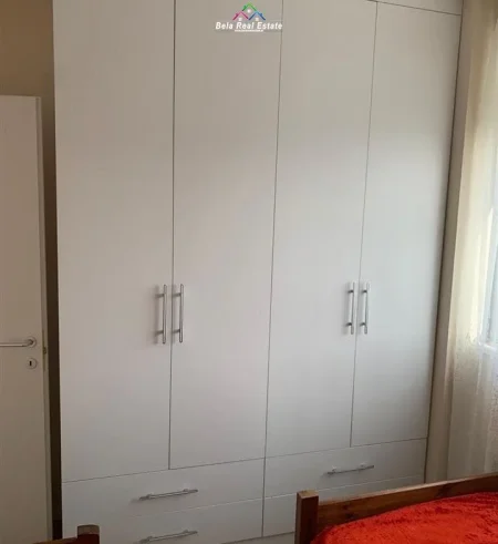 Tirane, jepet me qera apartament 2+1 Kati 2, 90 m² 700 € (Rruga Ndre Mjeda)