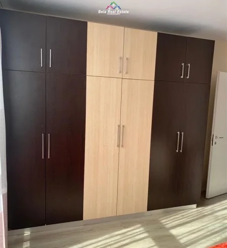 Tirane, jepet me qera apartament 2+1 Kati 2, 90 m² 700 € (Rruga Ndre Mjeda)