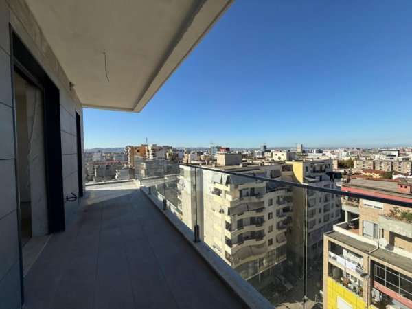 Tirane, shitet apartament 1+1+Ballkon Kati 9, 86 m² 172.000 € (Rruga e Dibres)
