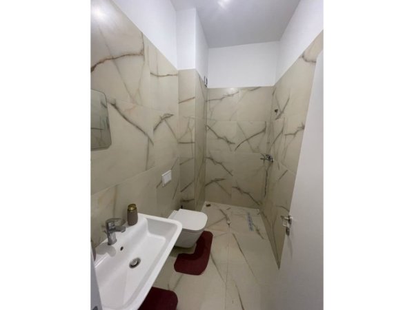 Tirane, shitet apartament 2+1+Ballkon Kati 7, 119 m² 340.000 € 