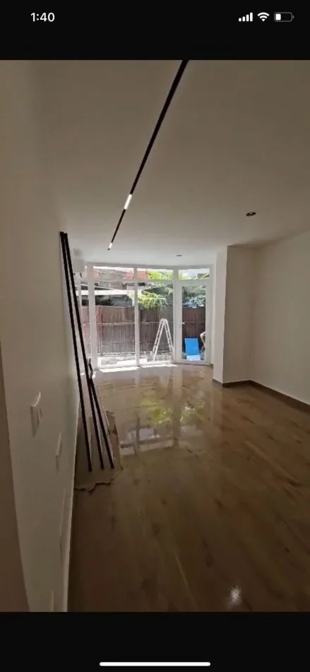 Tirane, jepet me qera , 52 m² 500 € (RRUGA QEMAL STAFA)