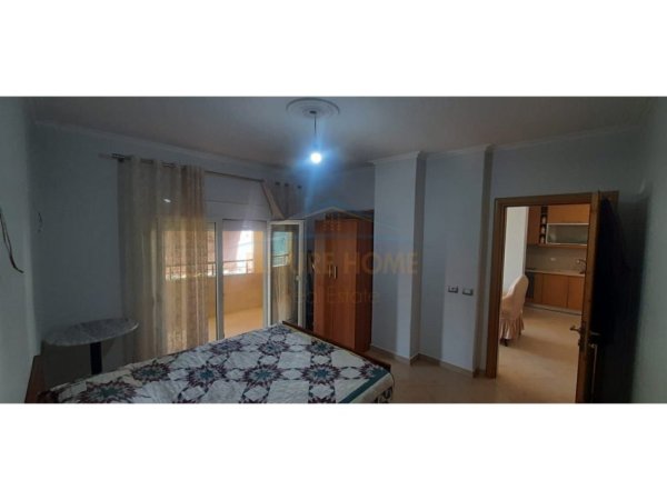 Pogradec, shitet apartament 1+1 Kati 4, 56 m² 62.000 € (Lagjia 1 ,Rruga e Volorekës)
