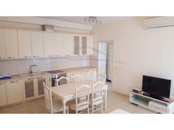 Gjiri Lalezit | Hamallaj, shitet apartament 1+1 Kati 1, 51 m² 135.000 € (Lura 1, Gjiri i Lalzit)