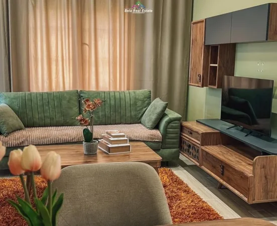 Tirane, jepet me qera apartament 1+1+Ballkon Kati 3, 73 m² 600 € (5 Maji)