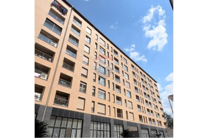 Tirane, jepet me qera dyqan , 90 m² 800 € (Profarma)
