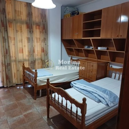 Tirane, jepet me qera apartament 2+1 Kati 8, 100 m² 650 € (Rruga Xhemal Tafaj)