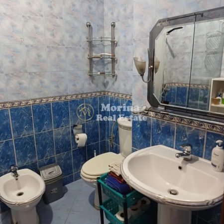 Tirane, jepet me qera apartament 2+1 Kati 8, 100 m² 650 € (Rruga Xhemal Tafaj)