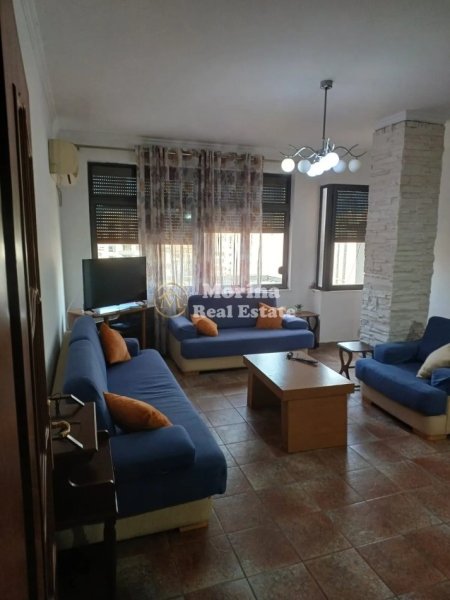 Tirane, jepet me qera apartament 2+1 Kati 8, 100 m² 650 € (Rruga Xhemal Tafaj)