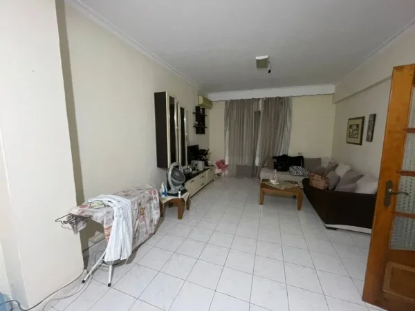 Tirane, shitet apartament 2+1+Ballkon Kati 2, 115 m² 190.000 € (Bllok Rruga Margarita Tutulani)