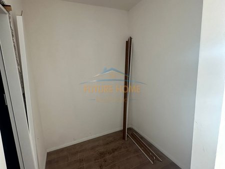 Tirane, shitet apartament 2+1 Kati 8, 102 m² 168.000 € 