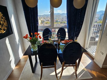 Tirane, shitet apartament 2+1 Kati 8, 90 m² 297.000 € 