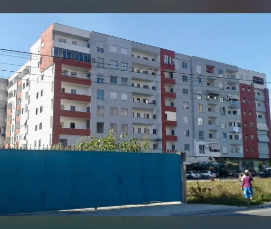 Tirane, shitet apartament 1+1+Aneks+Ballkon Kati 7, 59 m² 67.000 € (Kasem Shima)