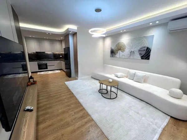 Tirane, shitet apartament 2+1 Kati 2, 107 m² 173.000 € (Astir)