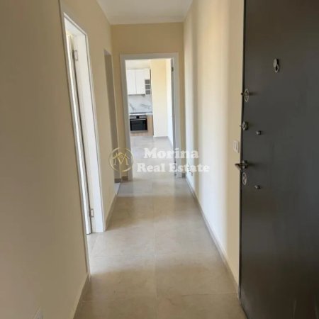 Tirane, jepet me qera apartament 2+1 Kati 2, 85 m² 400 € (Rruga 5 Maji)
