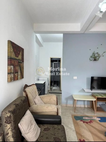 Tirane, jepet me qera shtepi 1+1 Kati 1, 50 m² 300 € (Sauk)