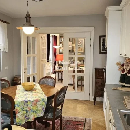 Tirane, shitet apartament 2+1 Kati 3, 140 m² 650.000 € (Stadiumi Air Albania)