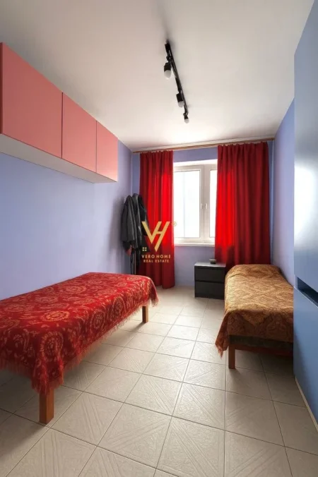 Tirane, shitet apartament 2+1 Kati 5, 78 m² 150.000 € (ISH TREGU ELEKTRIK)