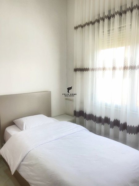 Tirane, jepet me qera apartament 2+1 Kati 1, 100 m² 550 € (ASTIR)