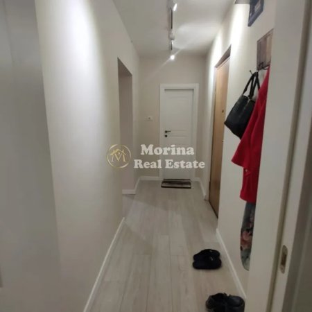 Tirane, jepet me qera apartament 3+1+Ballkon Kati 2, 120 m² 800 € (Rruga e Kavajes)