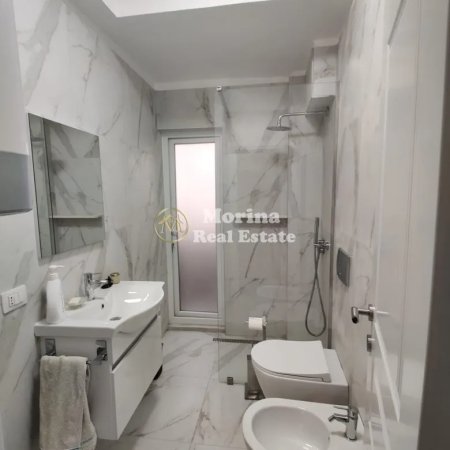 Tirane, jepet me qera apartament 3+1+Ballkon Kati 2, 120 m² 800 € (Rruga e Kavajes)