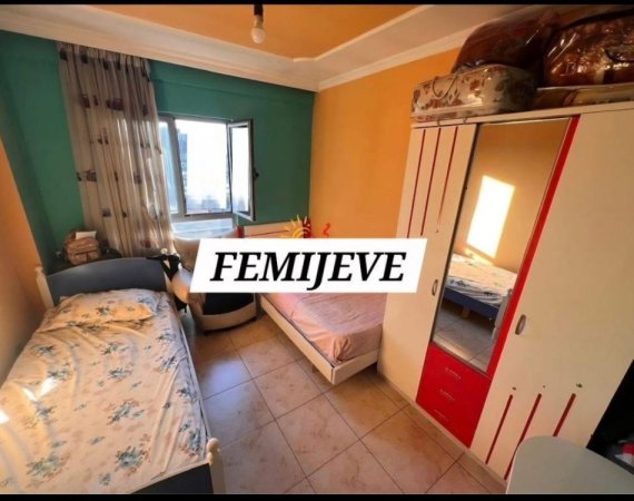 Tirane, shitet apartament 2+1 Kati 7, 100 m² 180.000 € (PALLATI ME SHIGJETA)