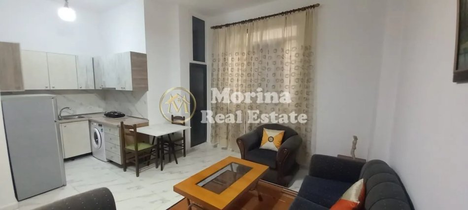 Tirane, jepet me qera garsonier 1+1 Kati 1, 45 m² 340 € (Shkoze)