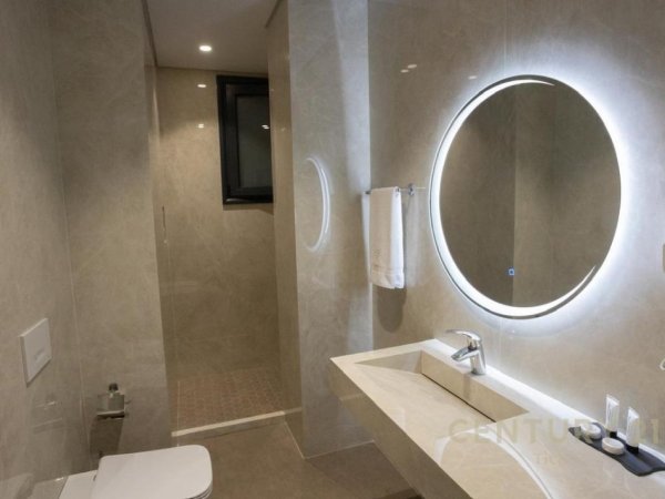 Vlore, shitet apartament 4+1+Ballkon Kati 2, 150 m² 250.000 € (Bulevardi ismail qemali)