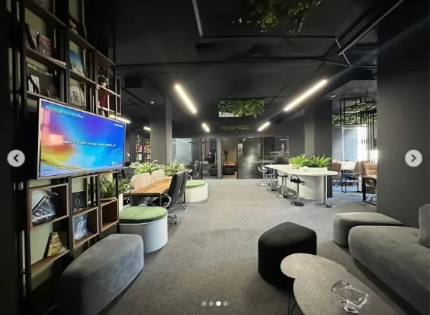 Tirane, shitet , 355 m² 1.200.000 € (KOMPLEKSI DELIJORGJI)