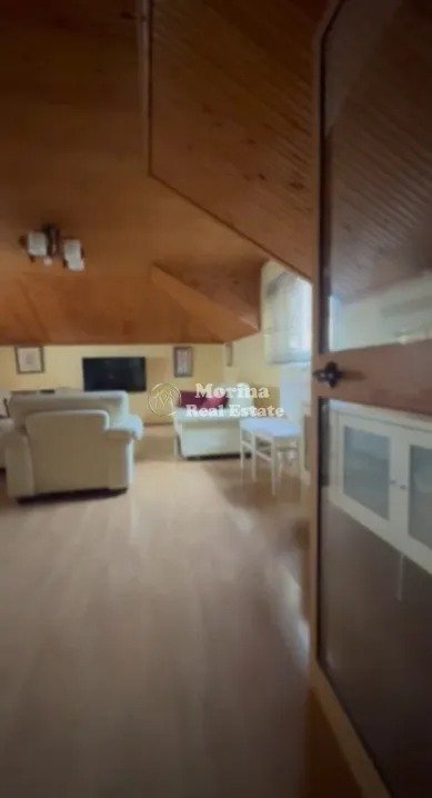 Tirane, jepet me qera shtepi 2+1+Ballkon Kati 2, 120 m² 550 € (Rruga Arkitekt Kasemi)